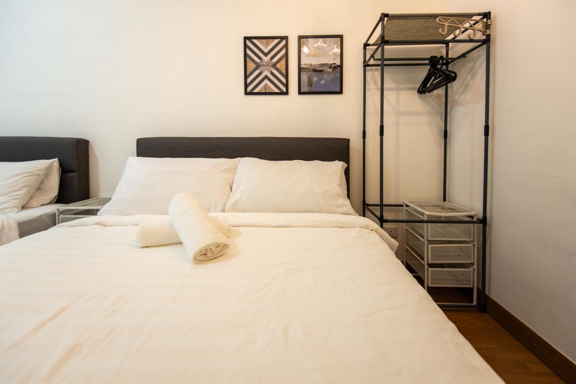 Casa Orient @ Macalister 218 ❈中路218东方之家 3Br 8Pax Apartment George Town Bagian luar foto