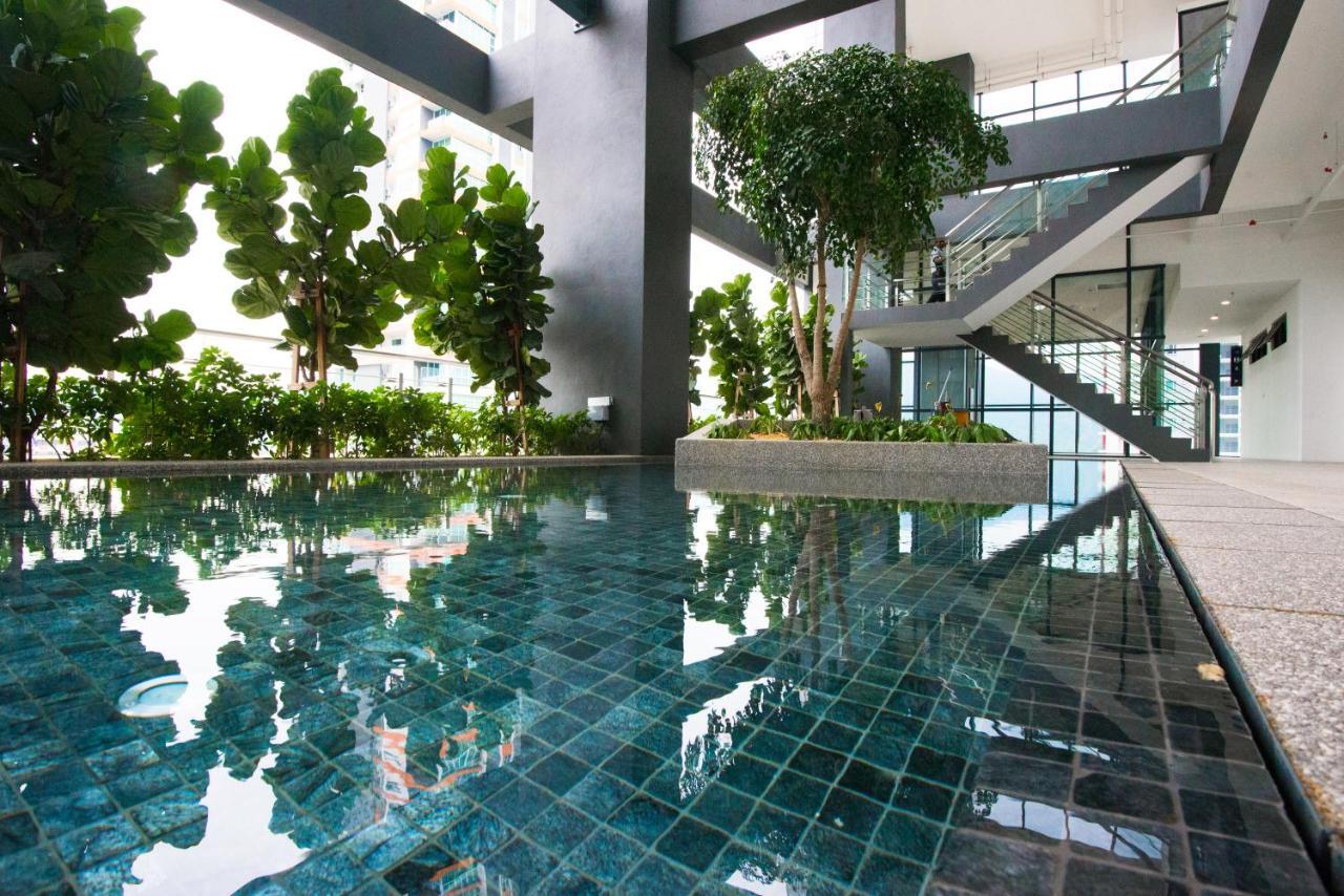 Casa Orient @ Macalister 218 ❈中路218东方之家 3Br 8Pax Apartment George Town Bagian luar foto