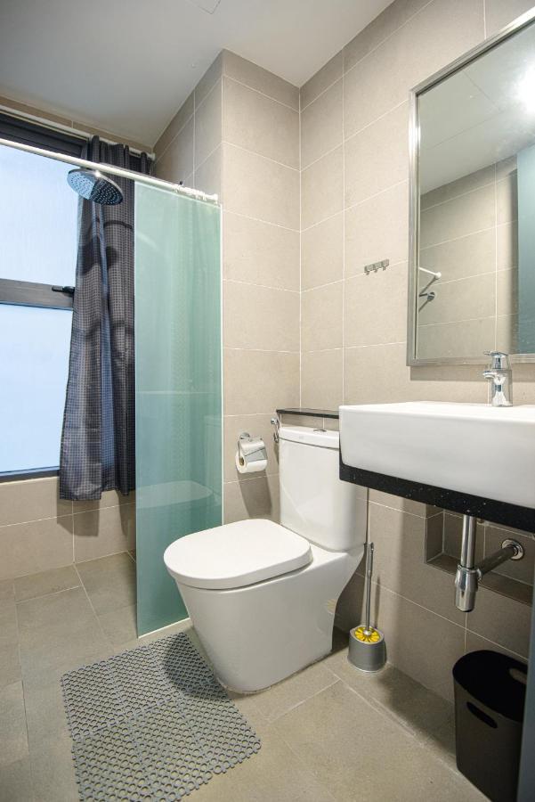 Casa Orient @ Macalister 218 ❈中路218东方之家 3Br 8Pax Apartment George Town Bagian luar foto